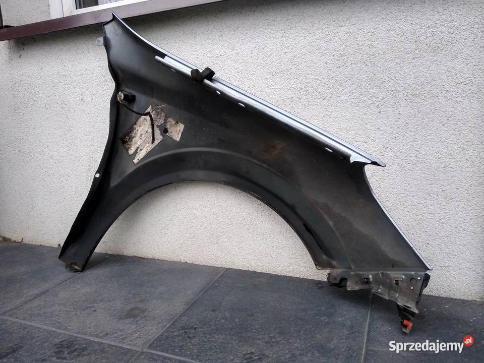 Opel Astra H błotnik lewy przedni kierowcy Z163