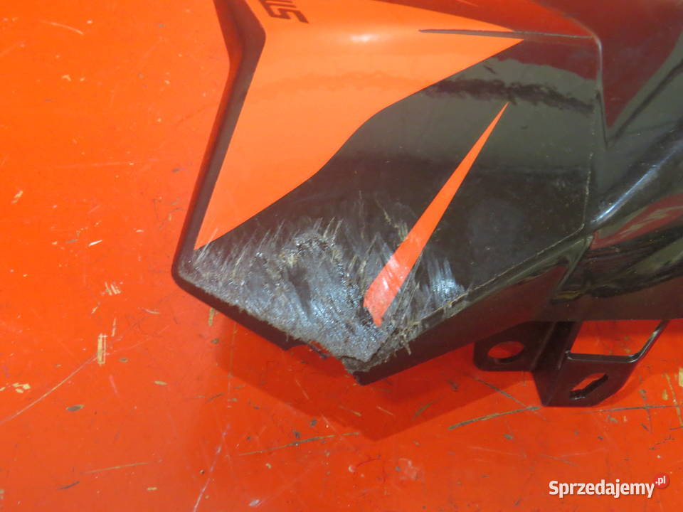 SWM 125 ITALY 2022 CZACHA CZASZA OWIEWKA OSŁONA Warszawa