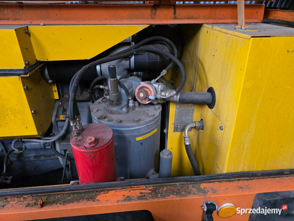Kompresor śrubowy Atlas Copco XAS 90 Owczary