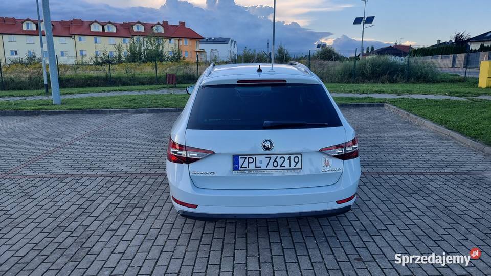 Skoda Superb drugi właściciel z polskiego salonu Szczecin