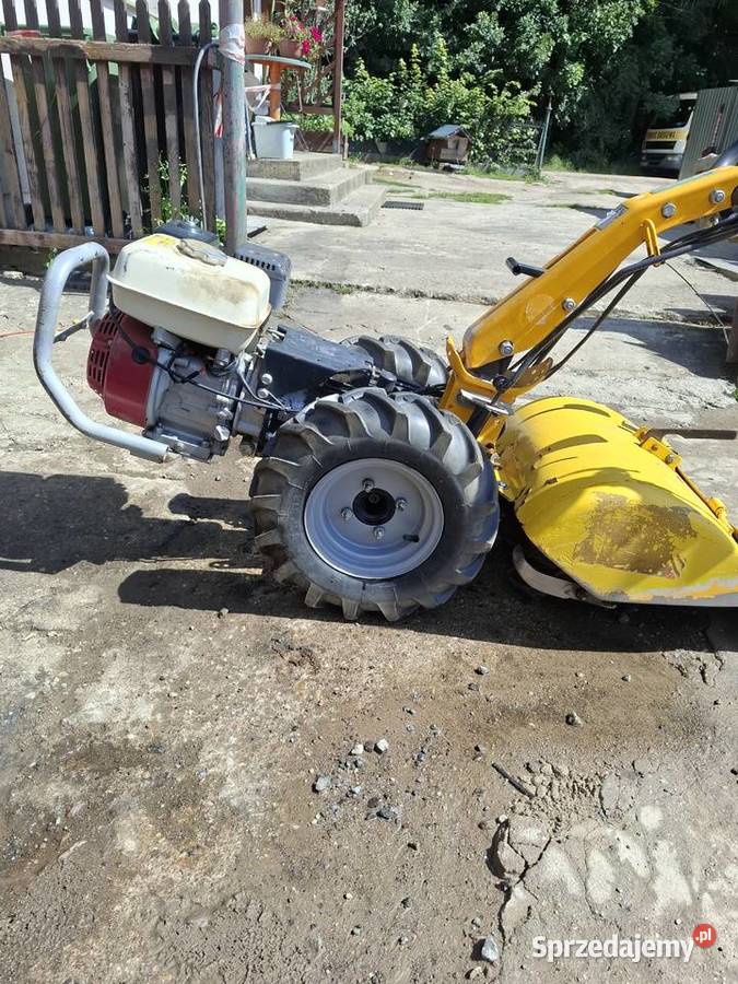 Pasquali XB 40 z silnikiem Honda GX 340 GX 390 Puzdrowo