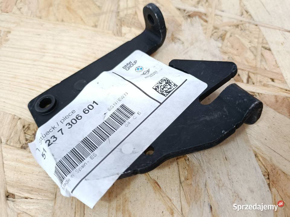 BMW i3 I01 i3 I01 LCI UCHWYT RYGIEL ZACZEP Części montażowe Pleszew