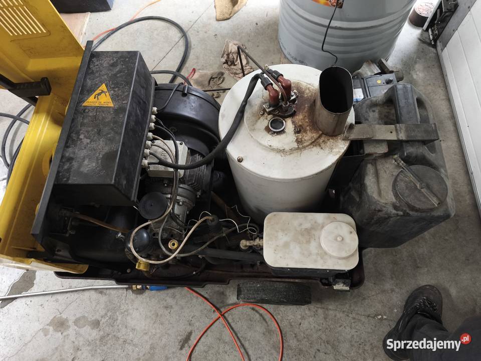 Myjka ciepłowodna Karcher HDS 610 serwisie Dachnów sprzedam