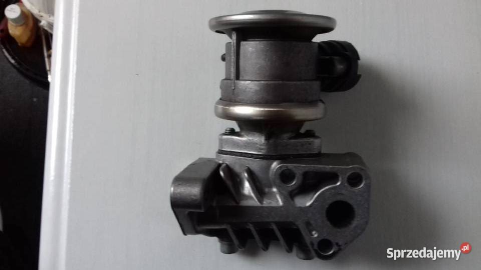 Egr 18T 20V 037131351C mocowanie egr 06A131085E Jaworzno
