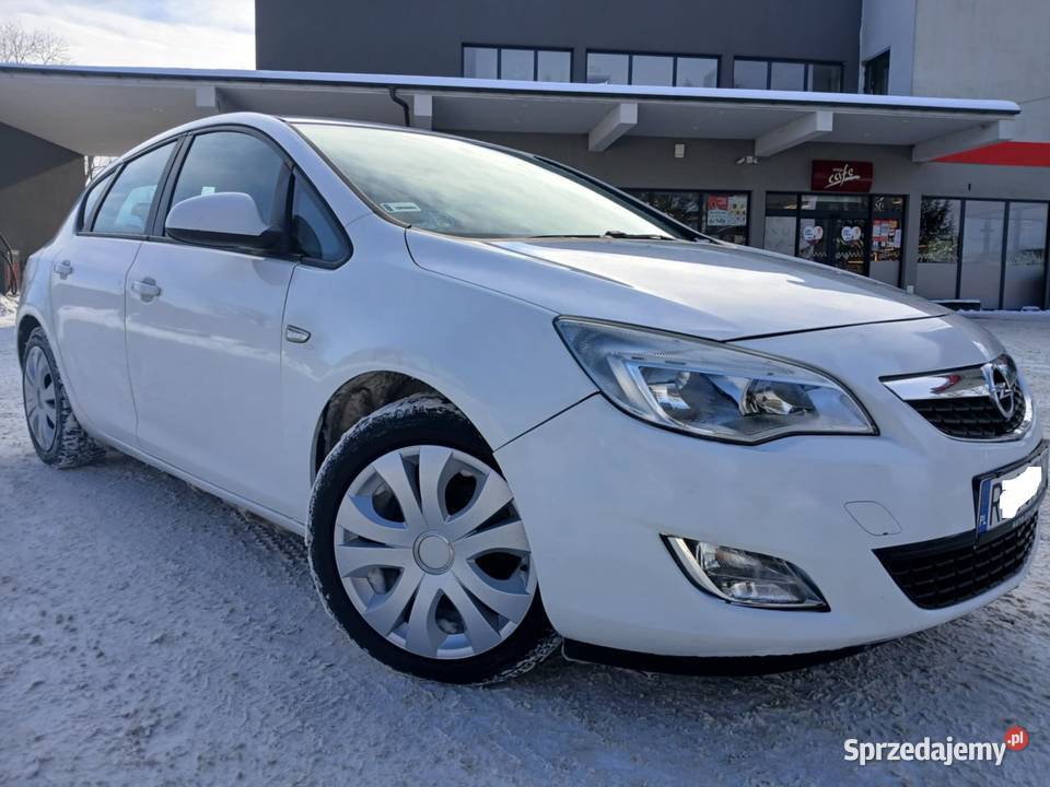 Opel Astra J 14GAZ Bez Korozji 2010r Manualna