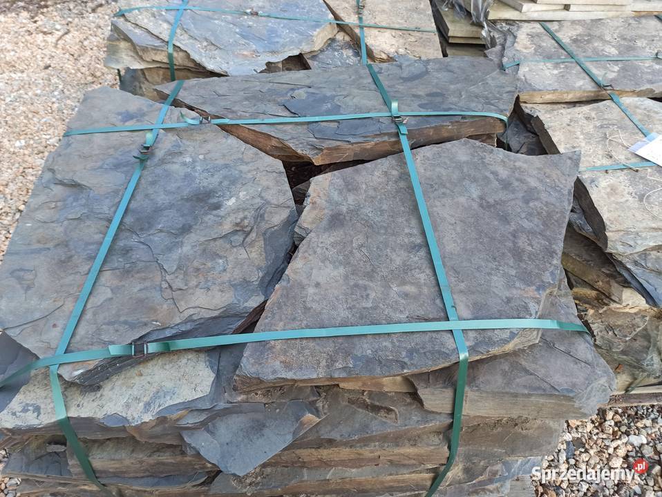 Łupek Elewacyjny czarnobrązowy na elewację Oświęcim