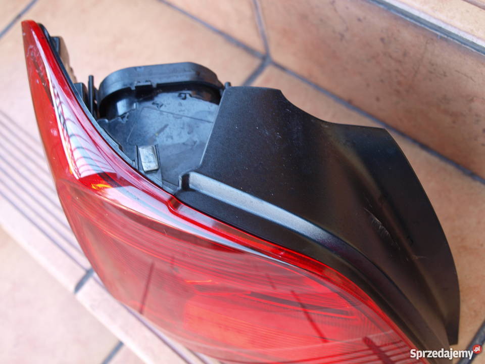 VW Polo lampa tylna lewa 2014 2017r europa