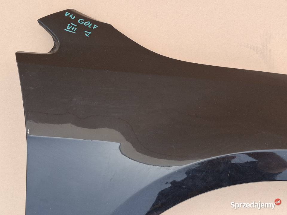 VW GOLF VII 7 BŁOTNIK PRAWY PRZÓD PRZEDNI osobowe Bieleń