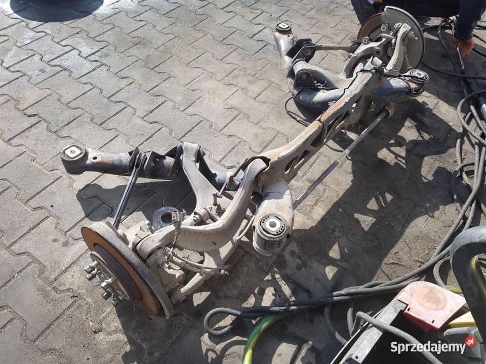 BELKA SANKI TYŁ 20 TFSI AUDI A5 8TA Lipno