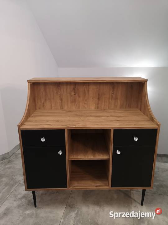 Nowoczesna recepcja loft industrialna