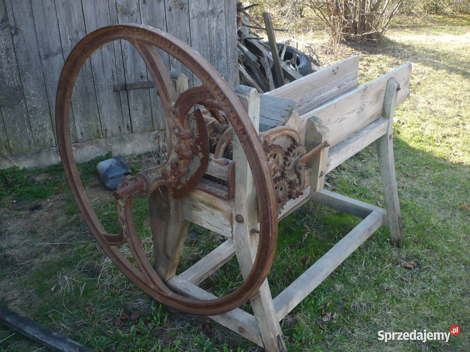 sieczkarnia do słomy zabytkowa Ksawerówka