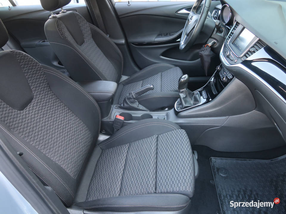 Opel Astra 14 T nieuszkodzony Lublin