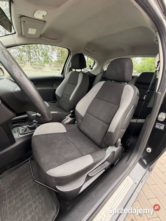 Peugeot 207 14 75 zwykły silnik super stan Warszawa