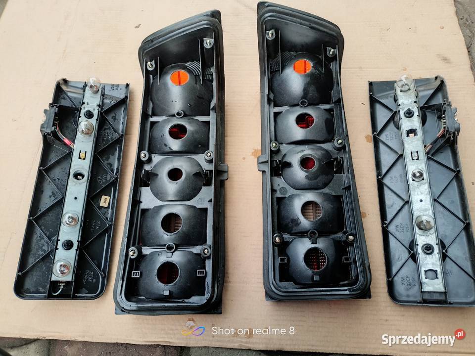 Mercedes 190 W201 tylna lampa lewa prawa klosz Skarżysko-Kamienna