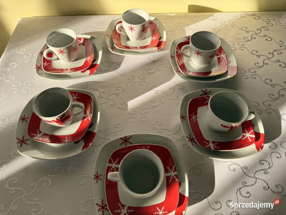 Świąteczny Serwis Kawowy CreaTable 18 el Renifer