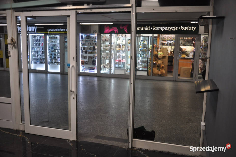 Bezpośrednio lokal handlowy rondo Dmowskiego Warszawa sprzedam