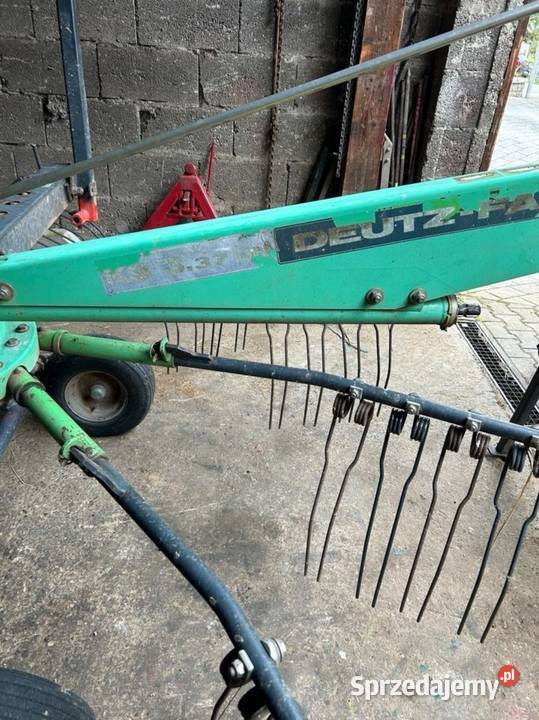 Zgrabiarka Deutzfahr 37m małopolskie Lipnik