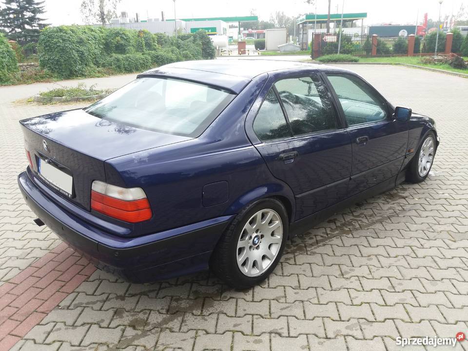 BMW E36 320 LPG klimatronic skóry xenon 2000cm3 Seria 3 Dębe Wielkie