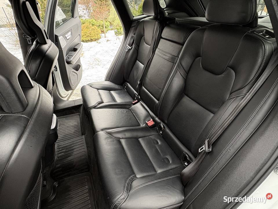 Volvo Xc 60 II 20 T5 AWD RDesign Salon automatyczna mazowieckie Duchnice sprzedam