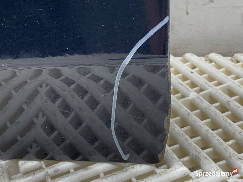 DRZWI PRAWY PRZÓD AUDI A4 B8 Kombi 0715 Frost osobowe podkarpackie