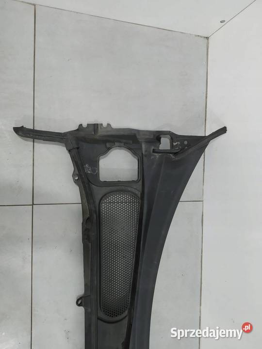 PODSZYBIE PLASTIKOWE V60 II 31479548 Volvo S60
