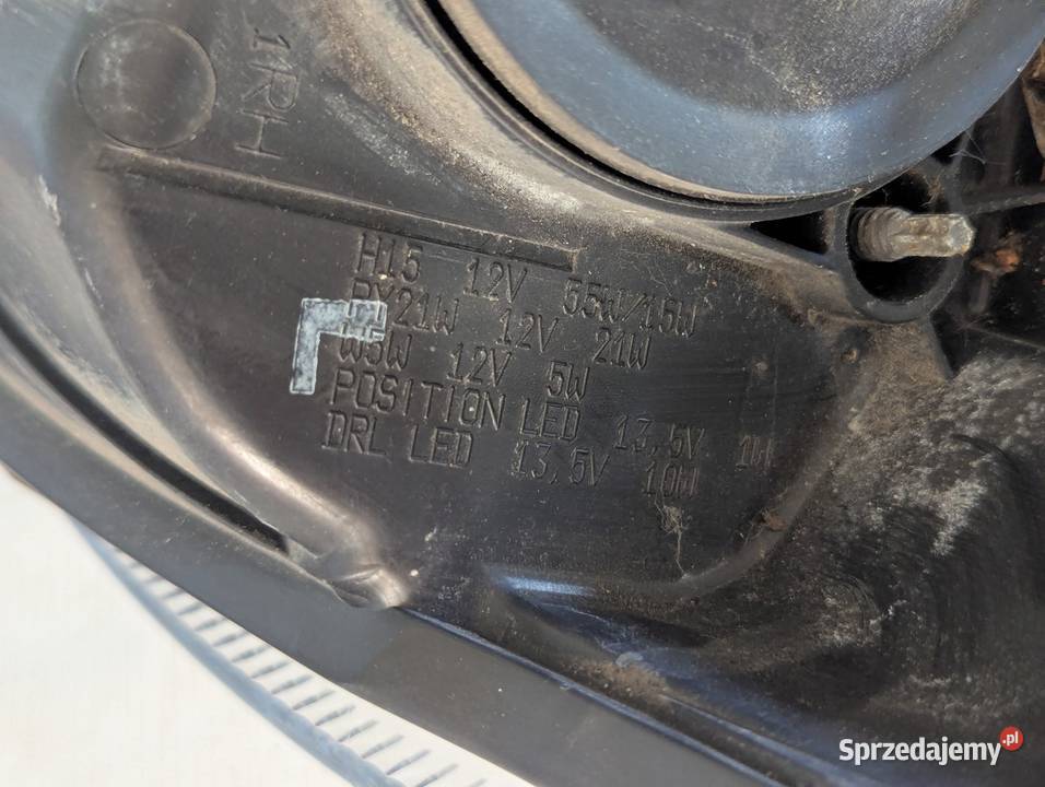 Lampa przód prawa lewa Ford Fiesta MK7 Kielce