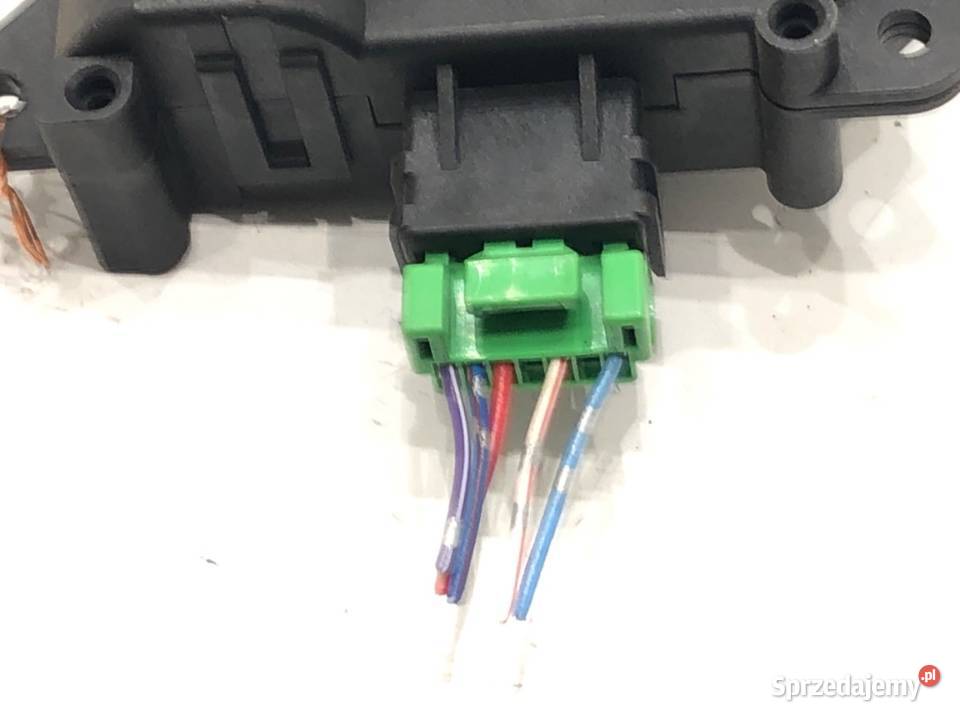 SILNIK NAGRZEWNICY SUBARU 1138002330 OUTBACK III Silniki