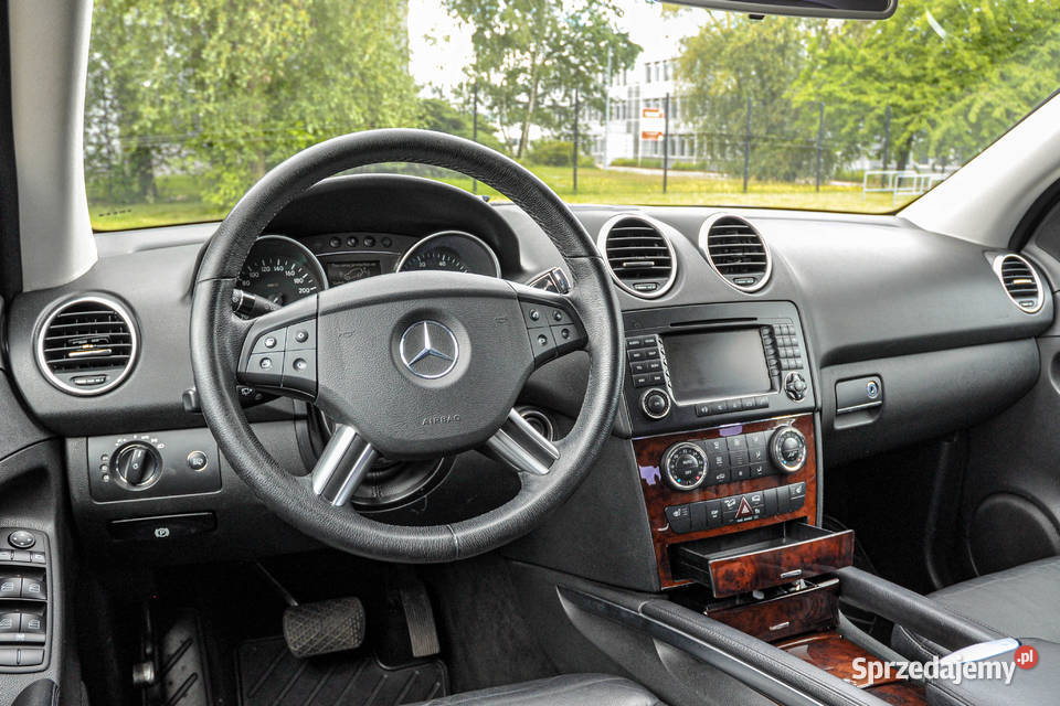 Mercedes ML 35 272 Automat 4Matic 151 Wrocław