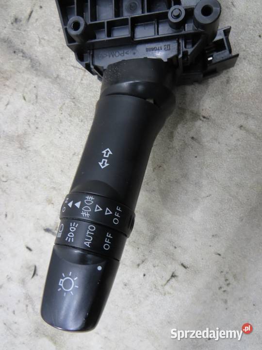 PRZEŁĄCZNIK ZESPOLONY OUTLANDER III 8617A076 osobowe