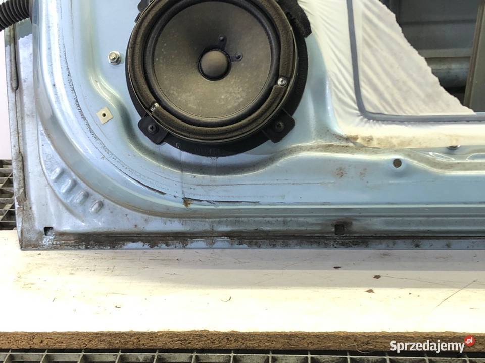 DRZWI PRAWY PRZÓD HYUNDAI GETZ Hatchback 0111