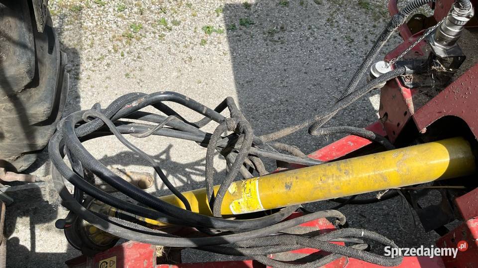 Holland 648 Maszyny rolnicze Uników Kapitulny