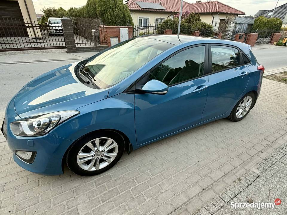 Hyundai i30 II 16 GDI 135 Automat Panorama benzyna Poznań