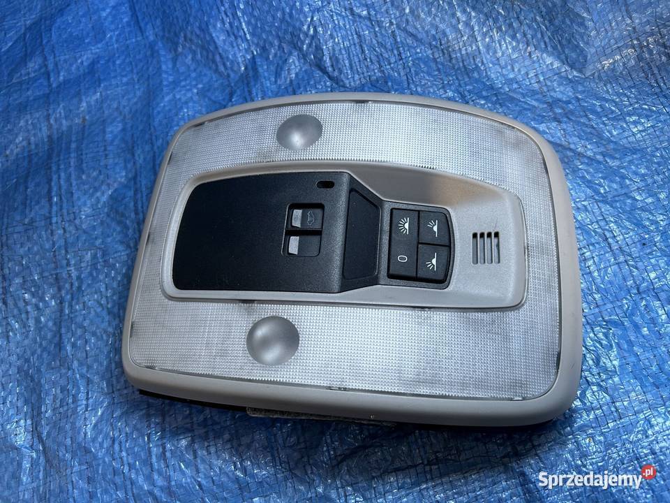 VOLVO V50 LAMPKA PODSUFITKI PRZÓD 9070097 Bolesławiec