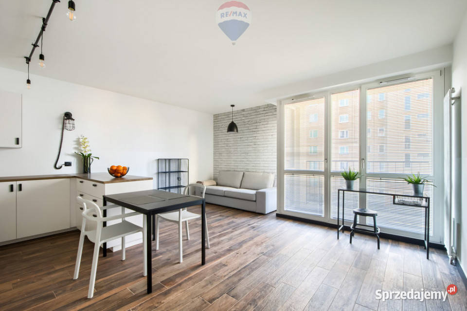 2 pokoje 38 m Park Skaryszewski garaż