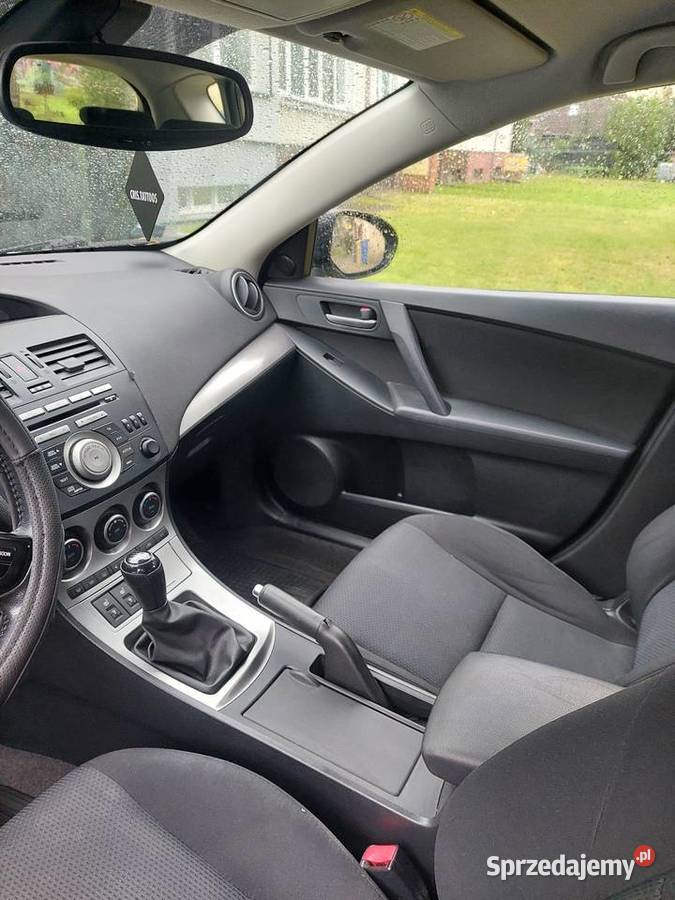 Mazda 3 16 Diesel 115Bezwypadkowy hak 3 Białogard