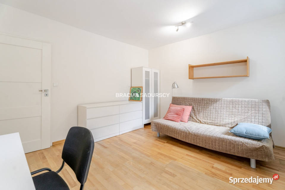 Mieszkanie 574m2 3 pokojowe Kraków 57.4m2 Sprzedaż małopolskie sprzedam