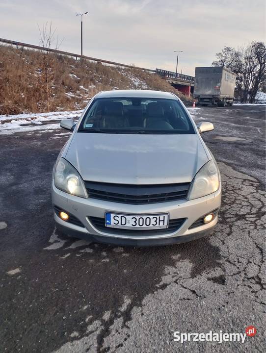Opel astra GTC 19cdti Bixenon Obniżona Przelot Sosnowiec