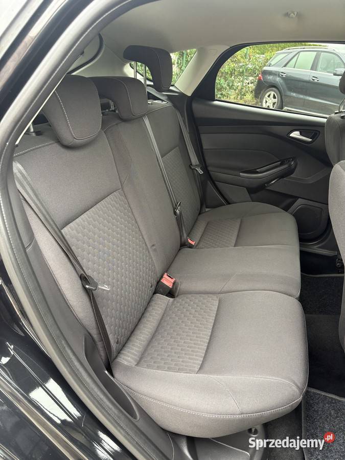 Ford Focus 10 EcoBoost 125 Bogate wyposażenie ASR (kontrola trakcji) Dolna Grupa