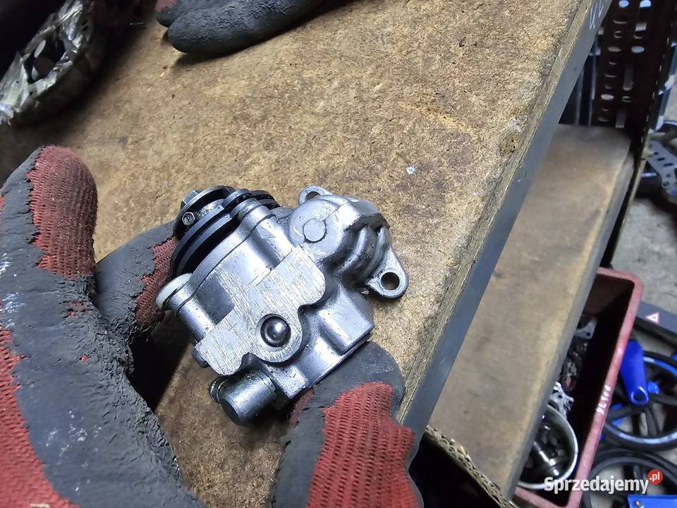 Yamaha TDR 125 dozownik oleju pompa pompka DT Jelenia Góra sprzedam