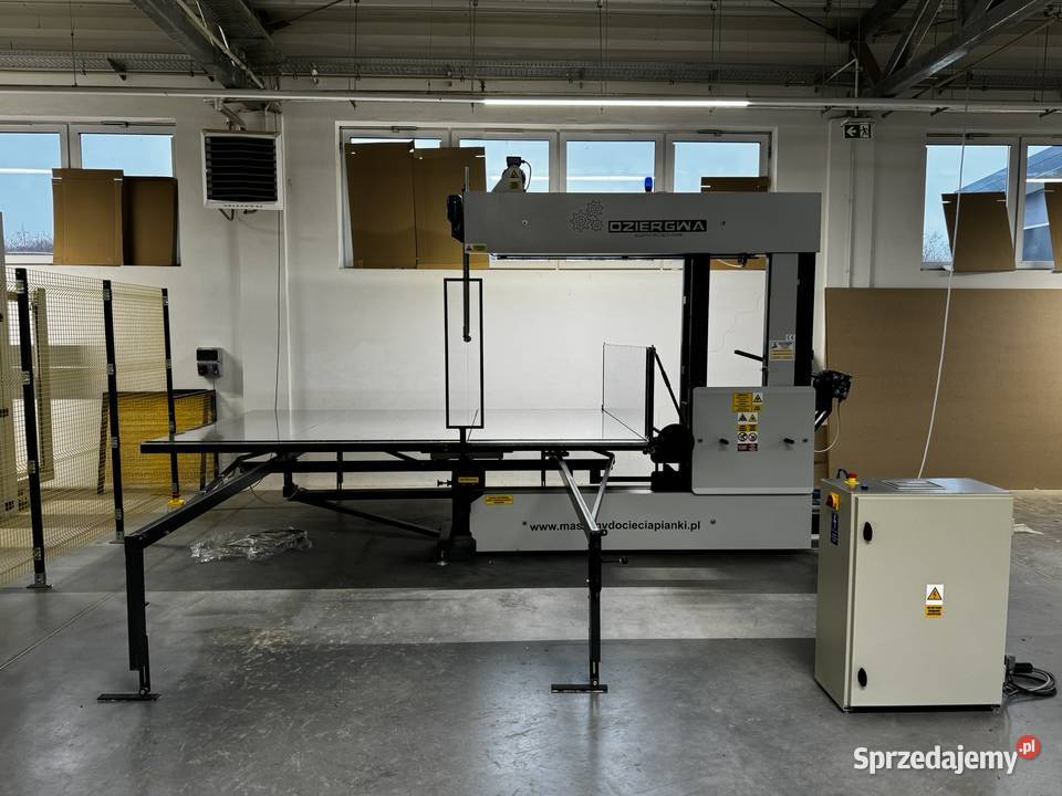 Maszyna do cięcia pianki pionowoskośna Kępno