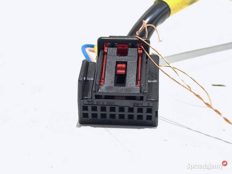 LUSTERKO PRAWY AUDI A4 B8 SedanLimuzyna 0715