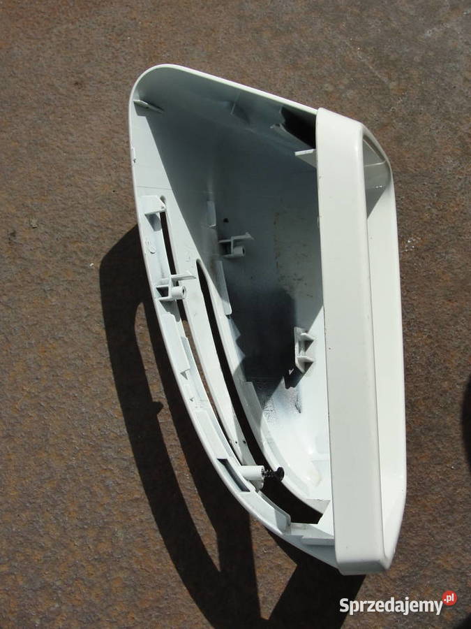 OBUDOWA LUSTERKA MERCEDES W212 W204 W218 Dąbrowa