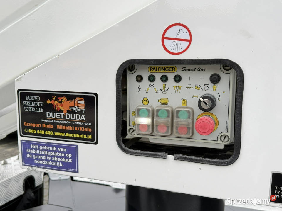Nissan Cabstar Podnośnik Koszowy 20m Palfinger diesel Widełki