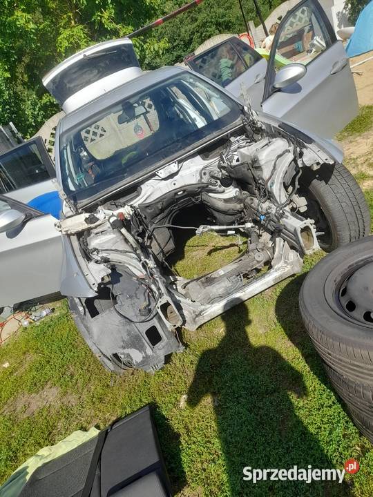 Części BMW E91 Kombi 20d 2008 TITANSILBER 354 Rok produkcji 2008 Koło