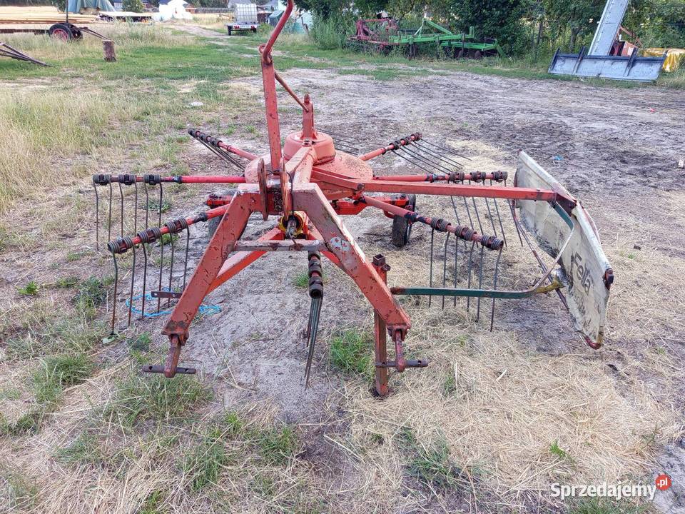 Sprzedam zgrabiarka fella Gózd