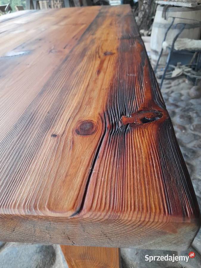 Tradycyjny stół stare drewno Kamieńczyk