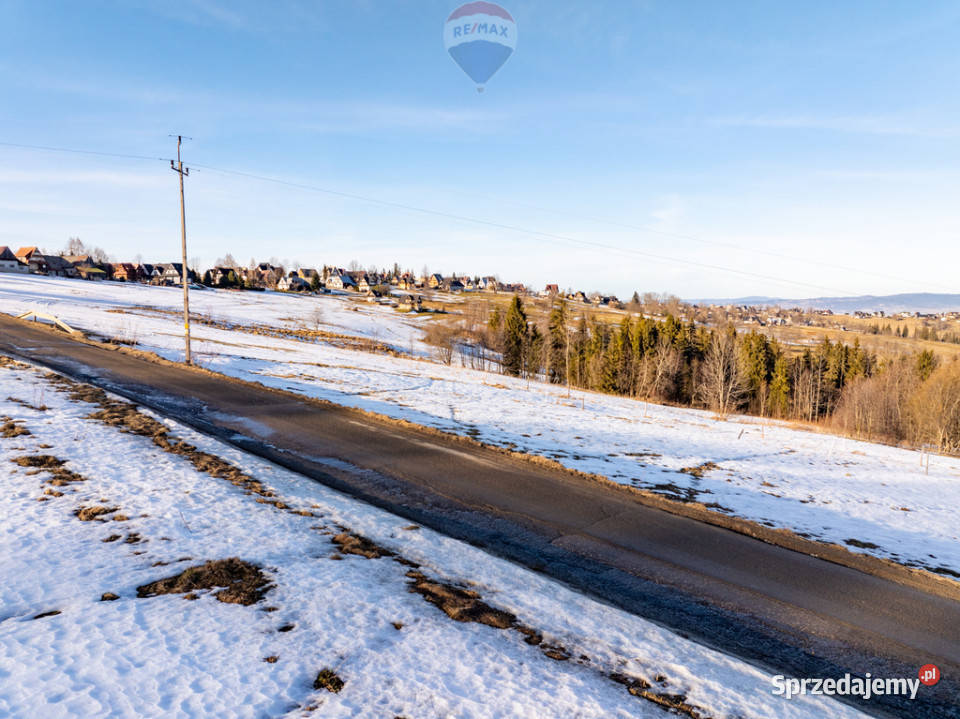 Działka budowlana drodze gminnej Sierockie 16m