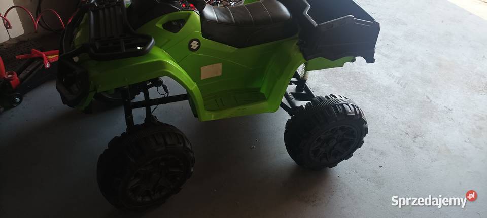 Sprzedam quada elektrycznego 4x4 zadbany nowy Turek