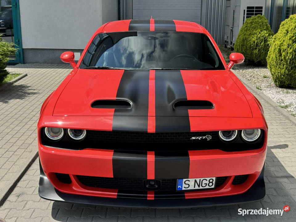 Dodge Challenger SRT Hellcat 62 V8 HEMI 717 ASR (kontrola trakcji)