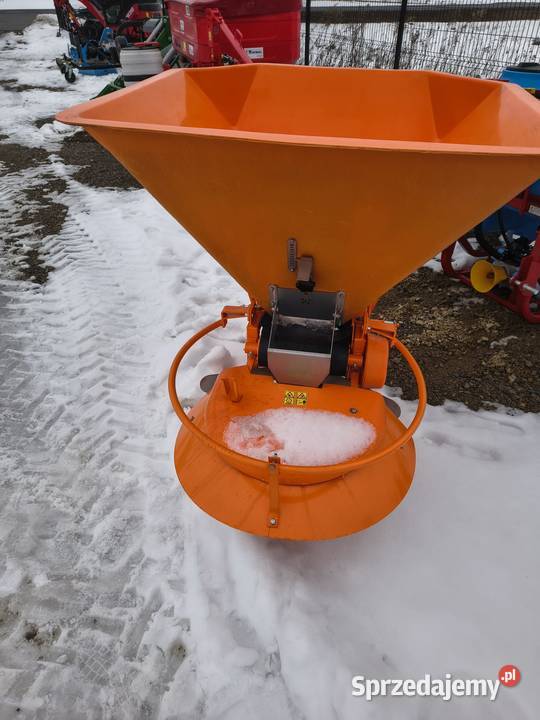 Rozsiewacz motyl piaskarka posypywarka 600 nieuszkodzony Kielce
